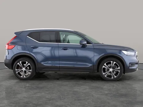 Thumbnail image for the Volvo XC40 1.5h T5 Twin Engine Recharge 10.7kWh Inscription   Plug-in