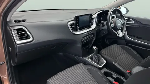 Thumbnail image for the Kia Xceed 1.0 T-GDi 2