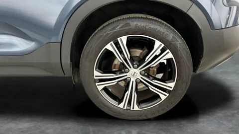 Thumbnail image for the Volvo XC40 1.5h T5 Twin Engine Recharge 10.7kWh Inscription   Plug-in
