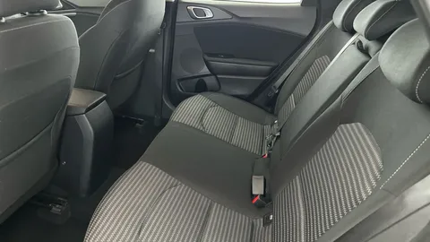 Thumbnail image for the Kia Xceed 1.0 T-GDi 2