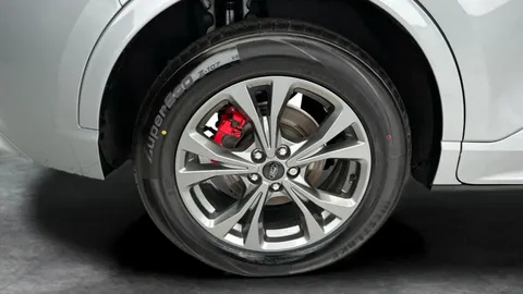 Thumbnail image for the Ford Kuga 2.5 EcoBoost Duratec 14.4kWh ST-Line   Plug-in  CVT