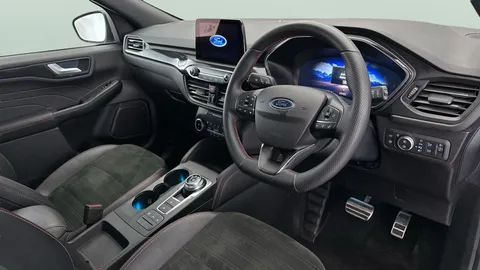 Thumbnail image for the Ford Kuga 2.5 EcoBoost Duratec 14.4kWh ST-Line   Plug-in  CVT