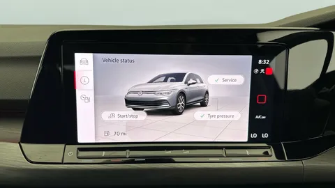Thumbnail image for the Volkswagen Golf 1.5 eTSI MHEV Style    DSG