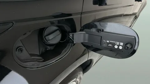 Thumbnail image for the Land Rover Range Rover Evoque 1.5 P300e 12.2kWh R-Dynamic S   Plug-in  4WD