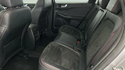 Thumbnail image for the Ford Kuga 2.5 EcoBoost Duratec 14.4kWh ST-Line   Plug-in  CVT