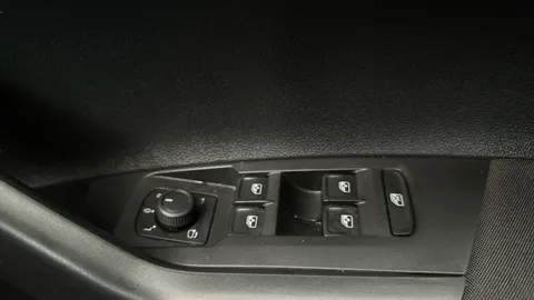 Thumbnail image for the Volkswagen Polo 1.0 TSI Life