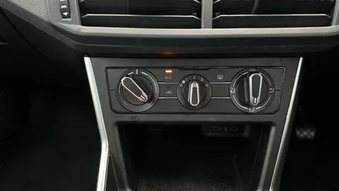 Thumbnail image for the Volkswagen Polo 1.0 TSI Life