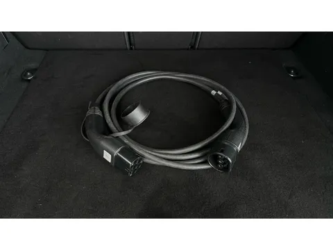 Thumbnail image for the Land Rover Range Rover Evoque 1.5 P300e 12.2kWh R-Dynamic S   Plug-in  4WD