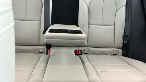 Thumbnail image for the Volvo XC40 1.5h T5 Twin Engine Recharge 10.7kWh Inscription   Plug-in