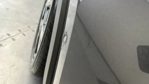 Thumbnail image for the Toyota C-HR 1.8 VVT-h GPF Design    CVT