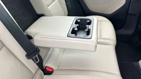 Thumbnail image for the Volvo XC40 1.5h T5 Twin Engine Recharge 10.7kWh Inscription Pro   Plug-in