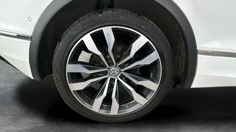 Thumbnail image for the Volkswagen Tiguan 1.5 TSI EVO R-Line Tech   DSG