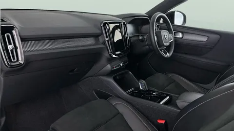 Thumbnail image for the Volvo XC40 1.5h T4 Recharge 10.7kWh R-Design   Plug-in