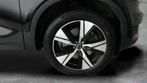 Thumbnail image for the Volvo XC40 1.5h T4 Recharge 10.7kWh R-Design   Plug-in