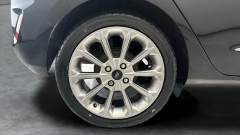 Thumbnail image for the Ford Fiesta 1.0T EcoBoost MHEV Vignale Edition