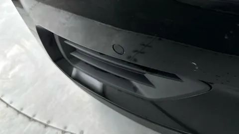 Thumbnail image for the Volvo XC40 1.5h T4 Recharge 10.7kWh R-Design   Plug-in