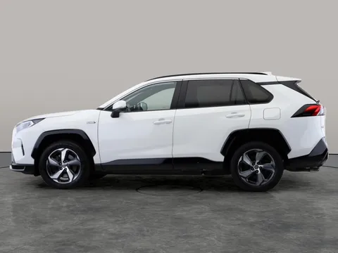 Thumbnail image for the Toyota RAV4 2.5 VVT 18.1kWh Design   Plug-in  CVT 4WD