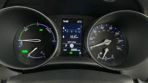 Thumbnail image for the Toyota C-HR 1.8 VVT-h GPF Design    CVT