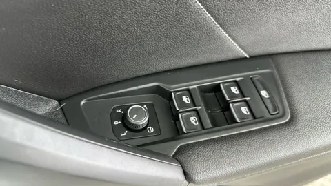 Thumbnail image for the Volkswagen Tiguan 1.5 TSI EVO R-Line Tech   DSG