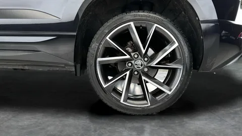 Thumbnail image for the Škoda Karoq 1.5 TSI ACT SportLine   DSG