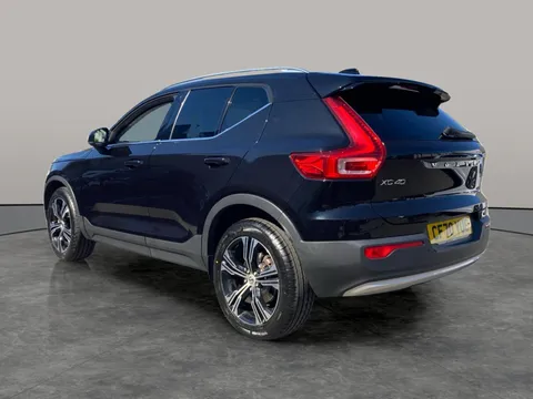 Thumbnail image for the Volvo XC40 2.0 B4 MHEV Inscription Pro