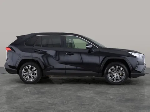 Thumbnail image for the Toyota RAV4 2.5 VVT-h GPF Design    CVT
