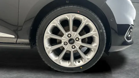 Thumbnail image for the Ford Fiesta 1.0T EcoBoost MHEV Vignale Edition