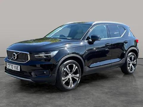 Thumbnail image for the Volvo XC40 2.0 B4 MHEV Inscription Pro