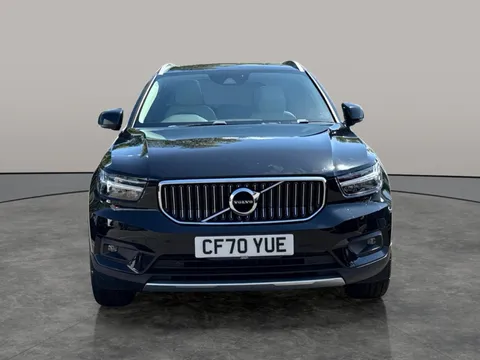 Thumbnail image for the Volvo XC40 2.0 B4 MHEV Inscription Pro