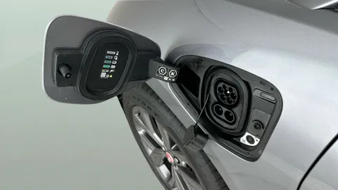 Thumbnail image for the Jaguar I-Pace 400 90kWh HSE Black   4WD