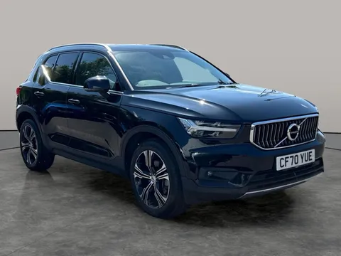 Thumbnail image for the Volvo XC40 2.0 B4 MHEV Inscription Pro