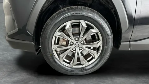 Thumbnail image for the Toyota RAV4 2.5 VVT-h GPF Design    CVT