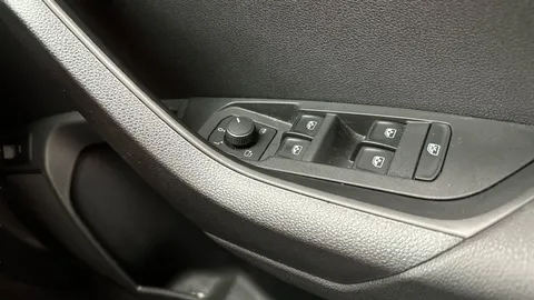 Thumbnail image for the Škoda Karoq 1.5 TSI ACT SportLine   DSG