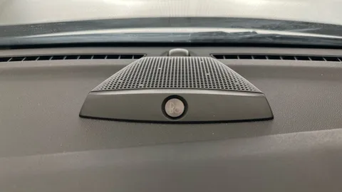 Thumbnail image for the Ford Fiesta 1.0T EcoBoost MHEV Vignale Edition