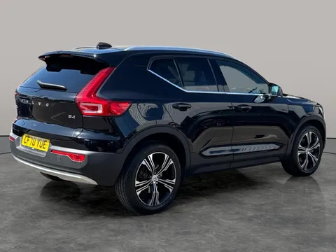 Thumbnail image for the Volvo XC40 2.0 B4 MHEV Inscription Pro