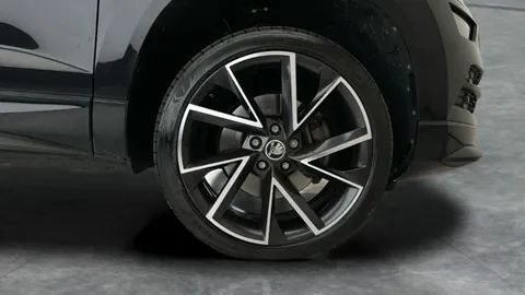 Thumbnail image for the Škoda Karoq 1.5 TSI ACT SportLine   DSG