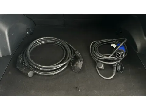 Thumbnail image for the Toyota RAV4 2.5 VVT 18.1kWh Design   Plug-in  CVT 4WD