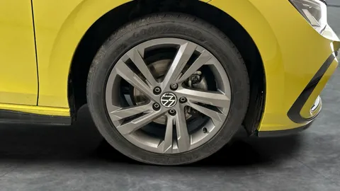 Thumbnail image for the Volkswagen Golf 1.5 TSI R-Line