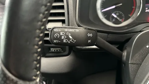 Thumbnail image for the Škoda Karoq 1.5 TSI ACT SportLine   DSG