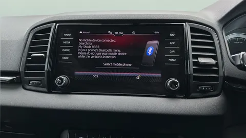Thumbnail image for the Škoda Karoq 1.5 TSI ACT SportLine   DSG