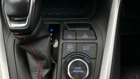 Thumbnail image for the Toyota RAV4 2.5 VVT 18.1kWh Design   Plug-in  CVT 4WD