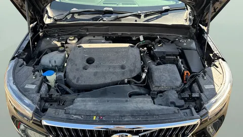 Thumbnail image for the Volvo XC40 2.0 B4 MHEV Inscription Pro