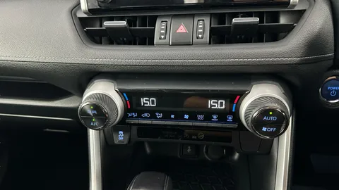 Thumbnail image for the Toyota RAV4 2.5 VVT-h GPF Design    CVT