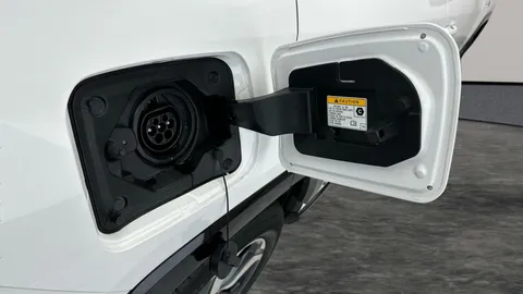 Thumbnail image for the Toyota RAV4 2.5 VVT 18.1kWh Design   Plug-in  CVT 4WD