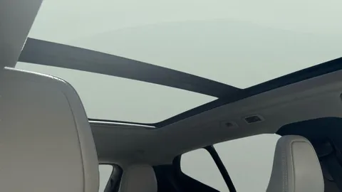Thumbnail image for the Volvo XC40 2.0 B4 MHEV Inscription Pro