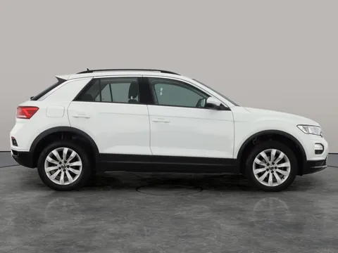 Thumbnail image for the Volkswagen T-Roc 1.5 TSI GPF EVO SE   DSG