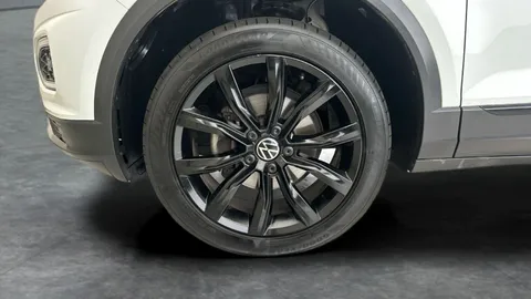 Thumbnail image for the Volkswagen T-Roc 1.5 TSI EVO Black Edition   DSG