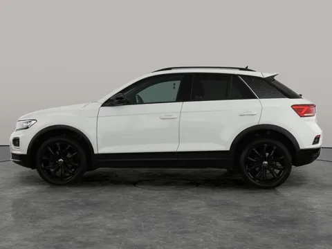 Thumbnail image for the Volkswagen T-Roc 1.5 TSI EVO Black Edition   DSG