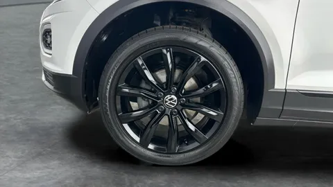 Thumbnail image for the Volkswagen T-Roc 1.5 TSI EVO Black Edition   DSG