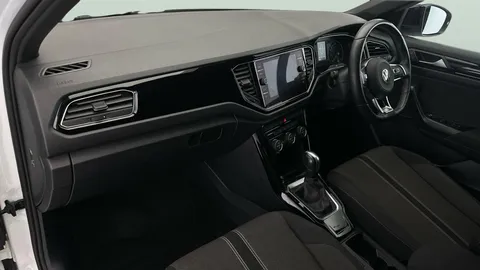 Thumbnail image for the Volkswagen T-Roc 1.5 TSI EVO Black Edition   DSG